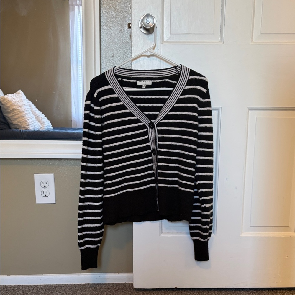 Bagatelle Black and White Striped V-Neck Button Cardigan Sweater